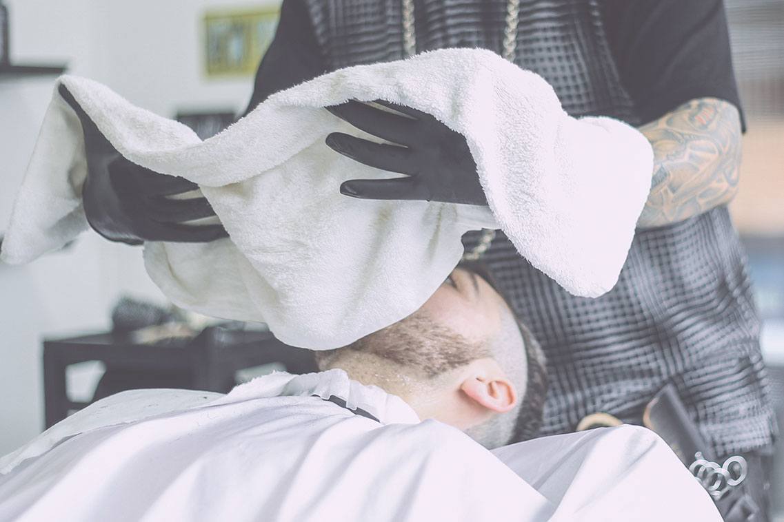 haircris peluqueria barbería perfilado afeitado servicios HC 5