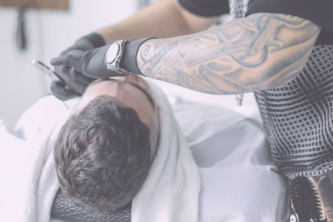 haircris peluqueria barbería perfilado afeitado servicios HC 7